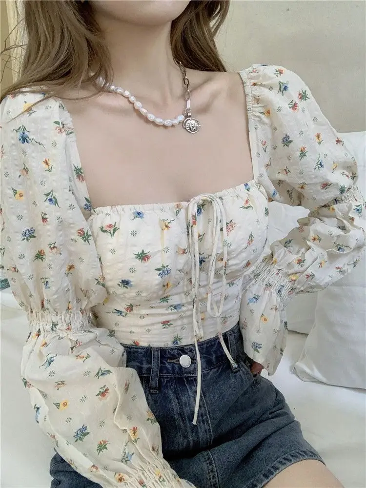 Flare Long Sleeve Blouses Women Crop Tops Floral Hot Sweet Girls Ins Spring Fashion Young College Korean Sexy Temperament Tender