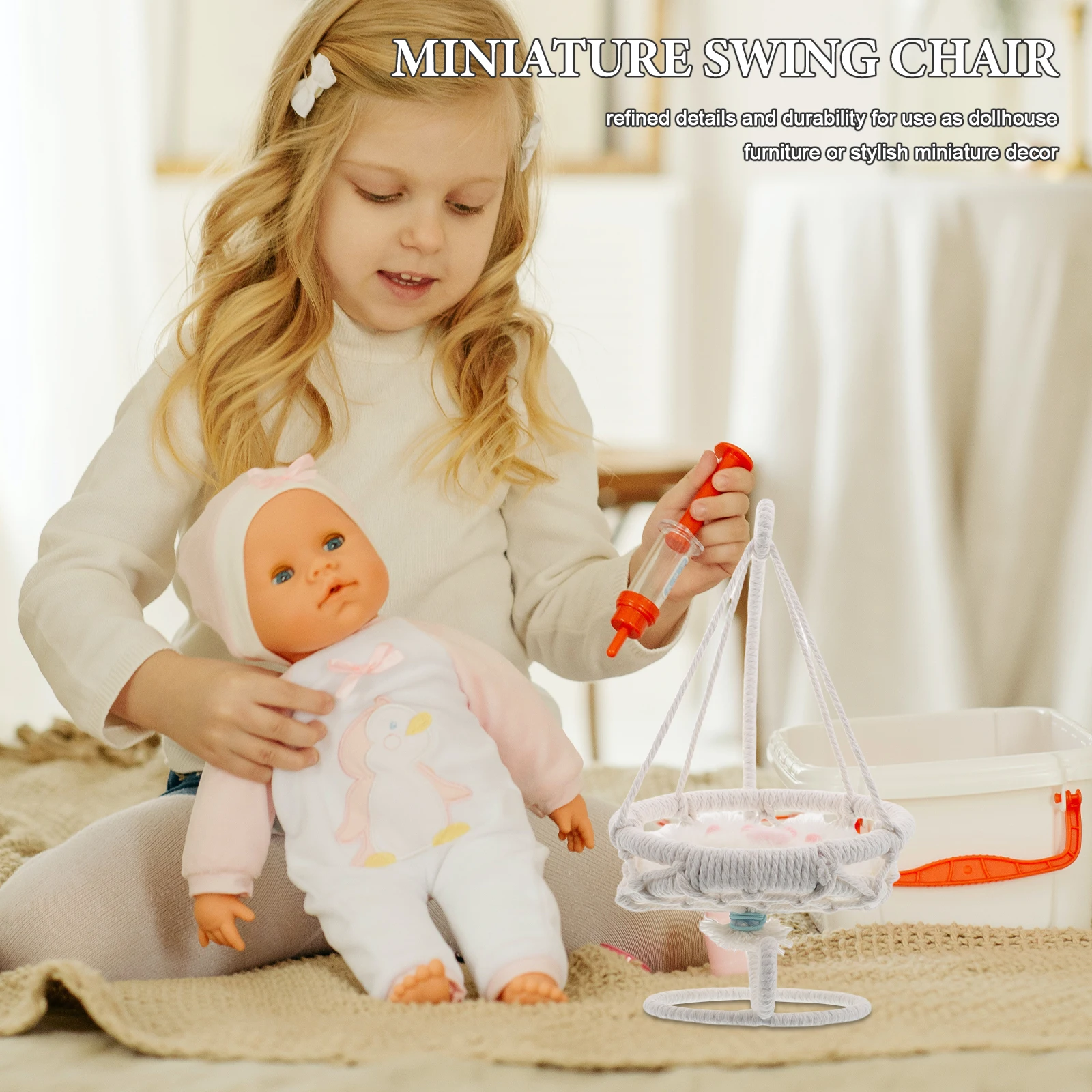 Cadeira de Balanço Miniatura Artesanal com Almofada, Mini Cadeira Suspensa para Decoração de Móveis de Casa de Bonecas, Balanço de Jardim para Casa de Bonecas