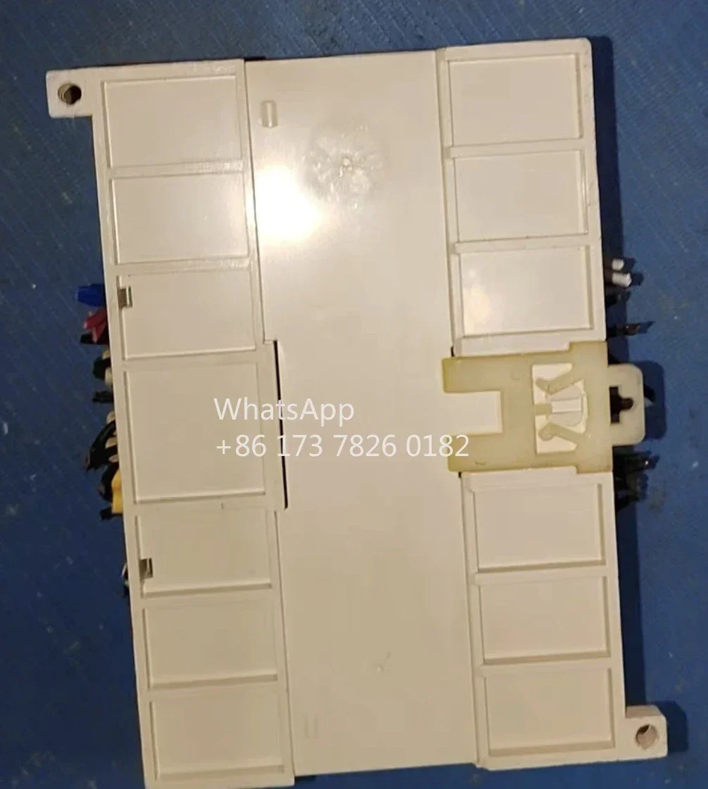 Used PLC controller XC3-24R-E