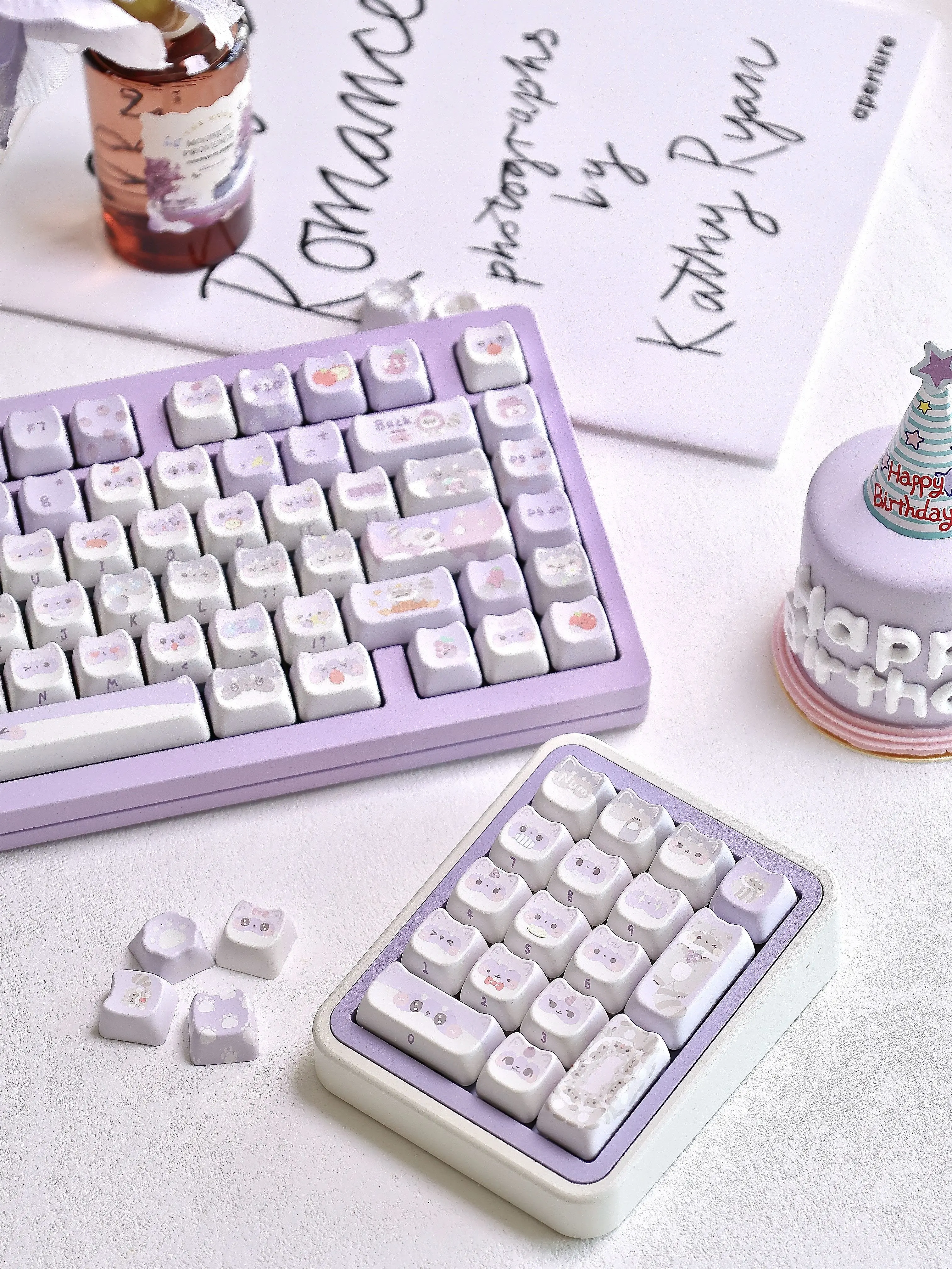 キーボードキャップ4個　2セット　エリーラ　ペンドラ、フィナーナ　竜宮 キーボードキャップ4個 2セット エリーラ ペンドラ、フィナーナ