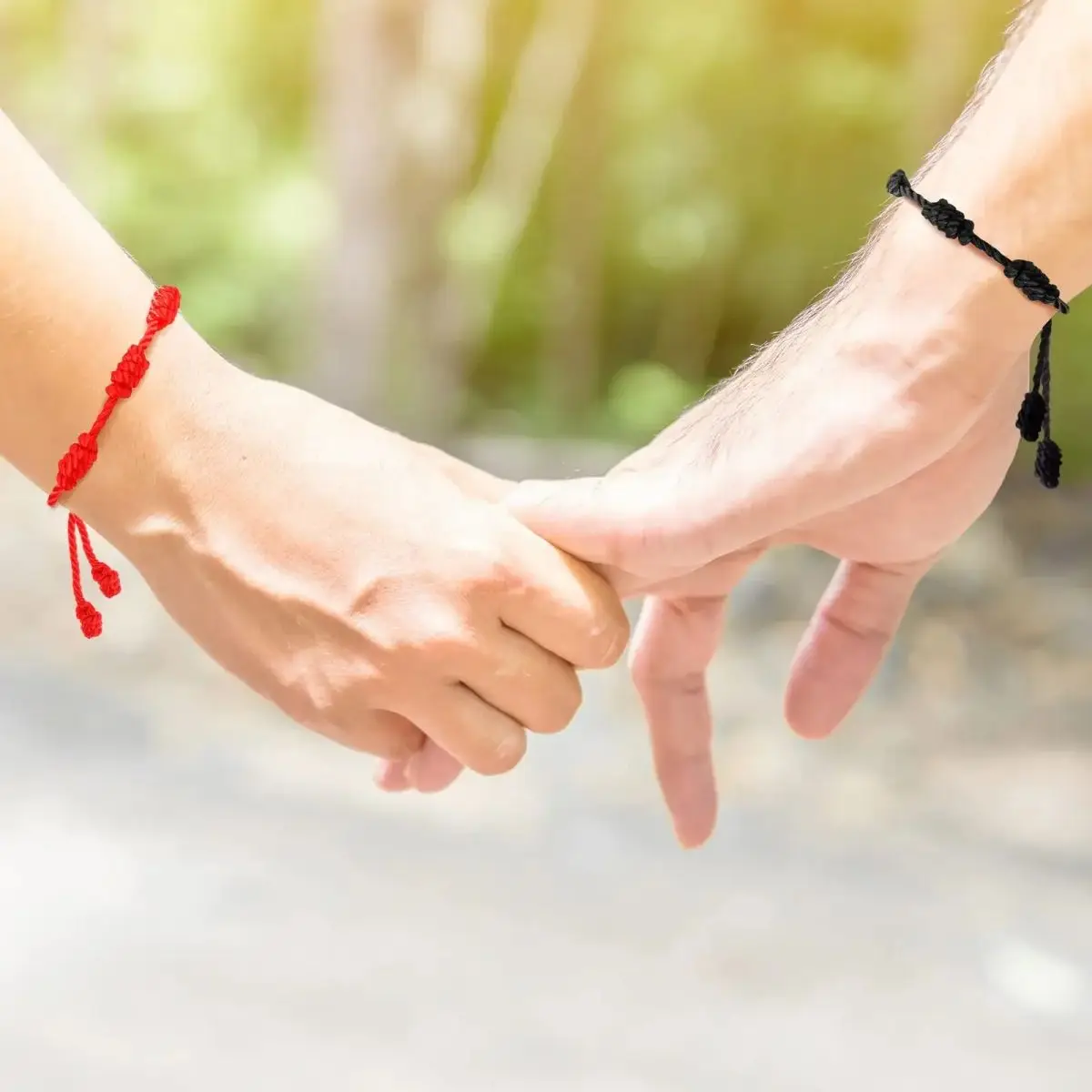 24pcs Handmade Black And Red Couple Lucky Knot Bracelets