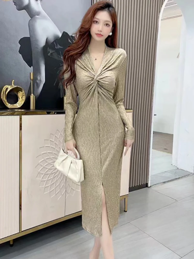 الخريف الشتاء الأسود مطوي Bodycon فستان بفتحة عنق على شكل v المرأة طويلة الأكمام سلسلة ضمادة فستان 2025 الكورية خمر فستان سهرة فاخر #4