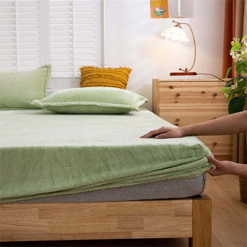 120/150/180*200CM Thick Light Green Bedspread Antislip Coverlet Coral Velvet Fitted Sheet for Winter for 5-22CM Mattress M031-6