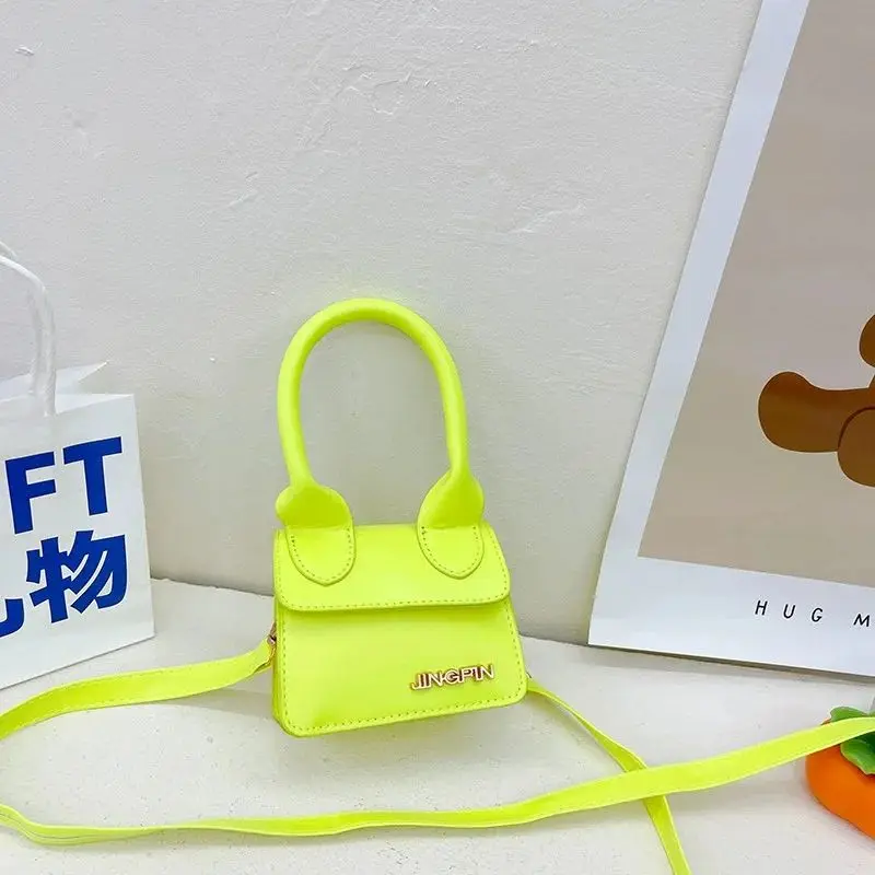 Super beliebte kleine Tasche für Damen – Frühjahr/Sommer 2026 – Neue trendige koreanische Umhängetasche für Kinder und Erwachsene – Schultertasche – Detail 10