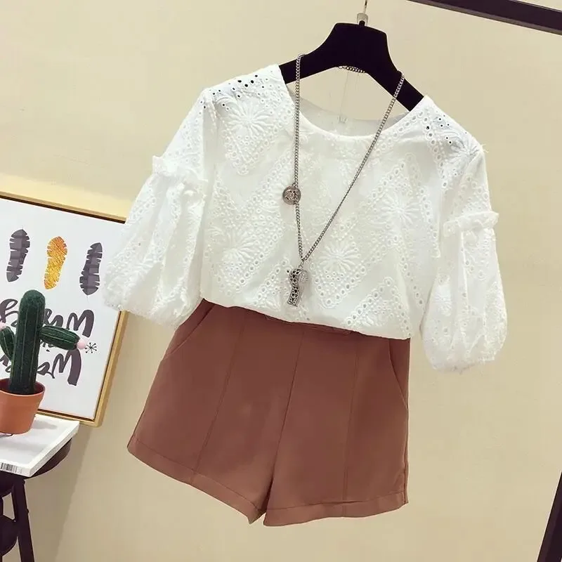 Summer Shirts Hook Flower Short Sleeve Lace Shirt White Lace Top Women Korean Fashion New Small Blouse Women White Blouse 13439