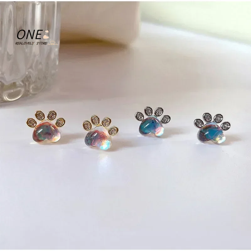 New Moonstone Footprint Small Stud Earrings For Women Simple Zircon Dog Paw Bee Kitten Mini Earring Ear Piercing Charm Jewelry