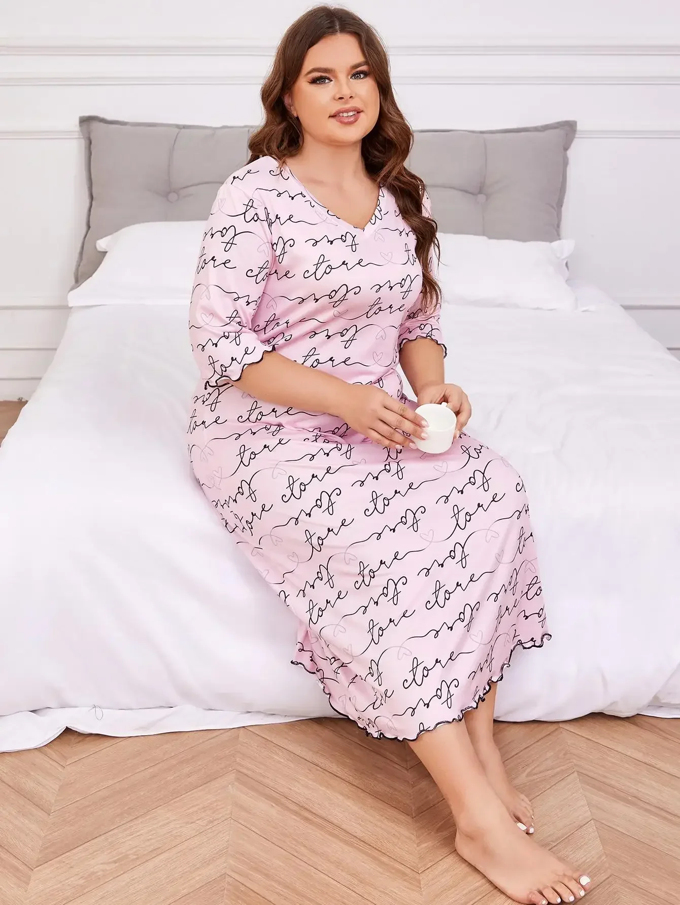 Plus Size Letter Print V Neck Women Nightgown Half Sleeves Female Sleepwear Dress Lettuce Trim Nightwear Homewear Pajama Dress