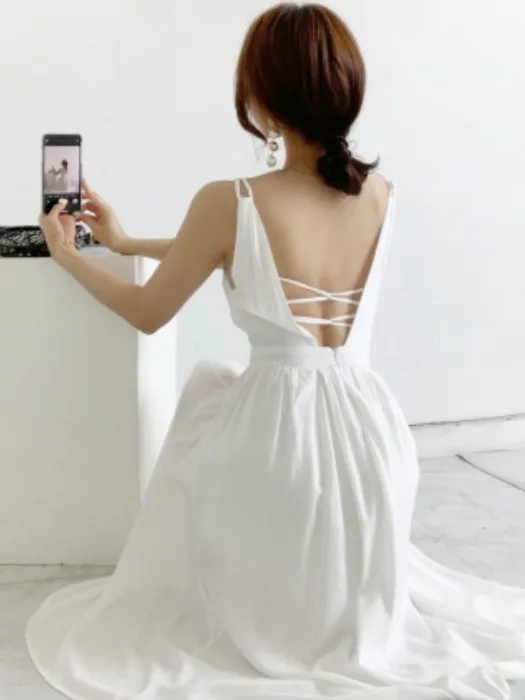 Ele صيف جديد الجوف خارج با حزام الدكتور المرأة الراقية المشاعر ميدي تنورة شيك Sle الإنتاج الصيني ألف خط الدكتور