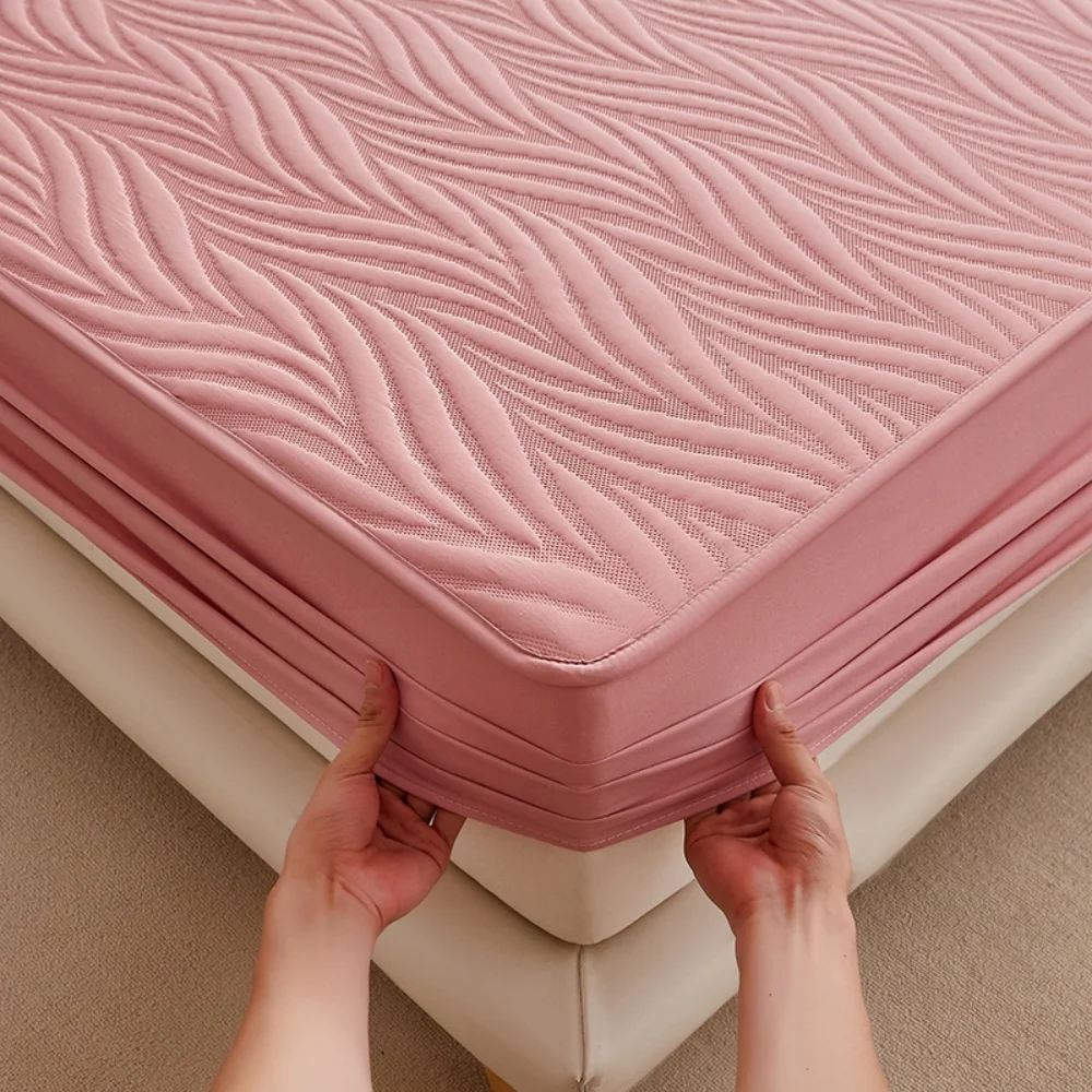 

Class A Jacquard Style Mattress Protector Antimicrobial Silent Non-Slip Quilted Mattress Cover Breathable Solid Color Bed Cover