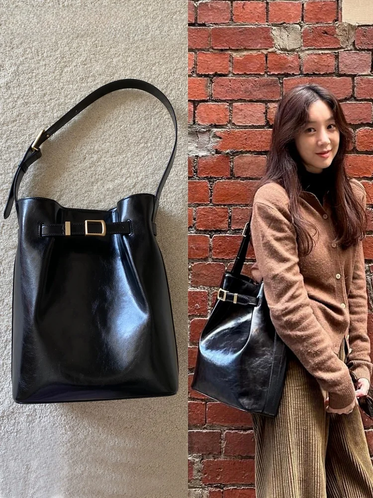 Export South korea 2024 New Women's Bag Zheng Liyuan Same Sle Oil Wax Leather Cowhide Shoulder Bag Shoulder Bucket Bag Women