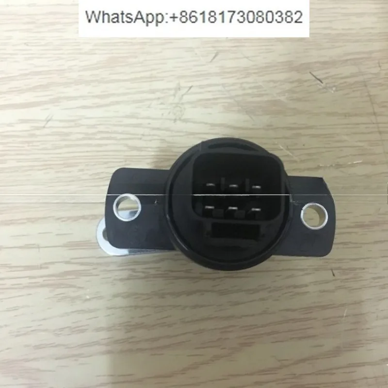 NPR FVR FX77 6UZ1 throttle acceleration sensor 8-98131263-0