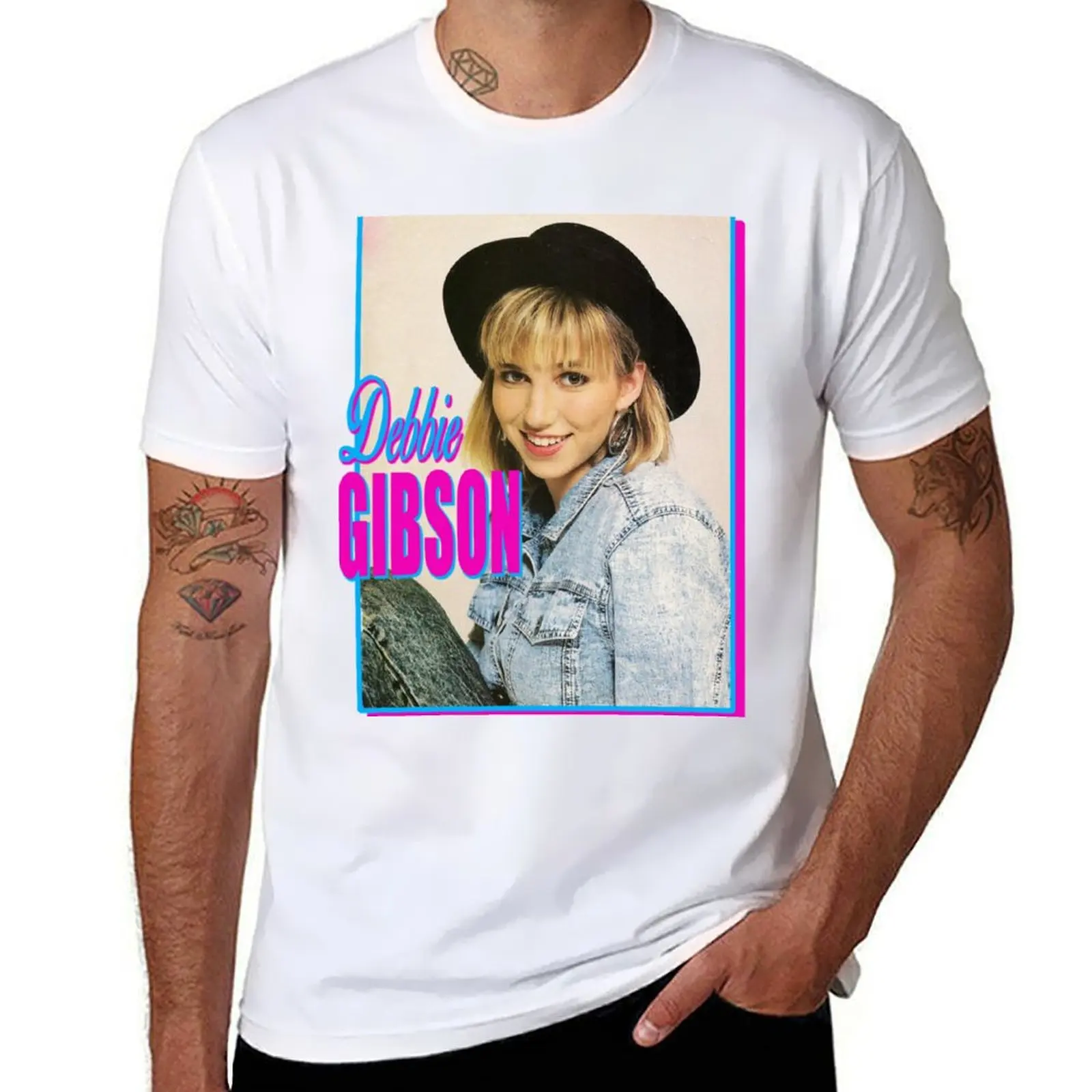 

Debbie Gibson T-Shirt Lightweight Basic Short Sleeve Shirt