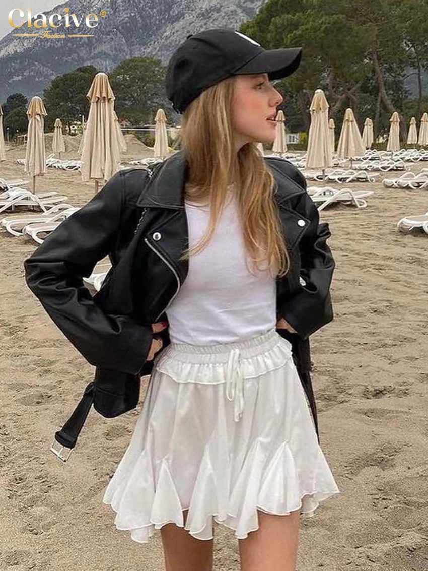 

Clacive Fashion Loose Beige Women's Skirt 2024 Casual High Waist Mini Skirts Elegant Classic Pleated Skirt Female Clothing