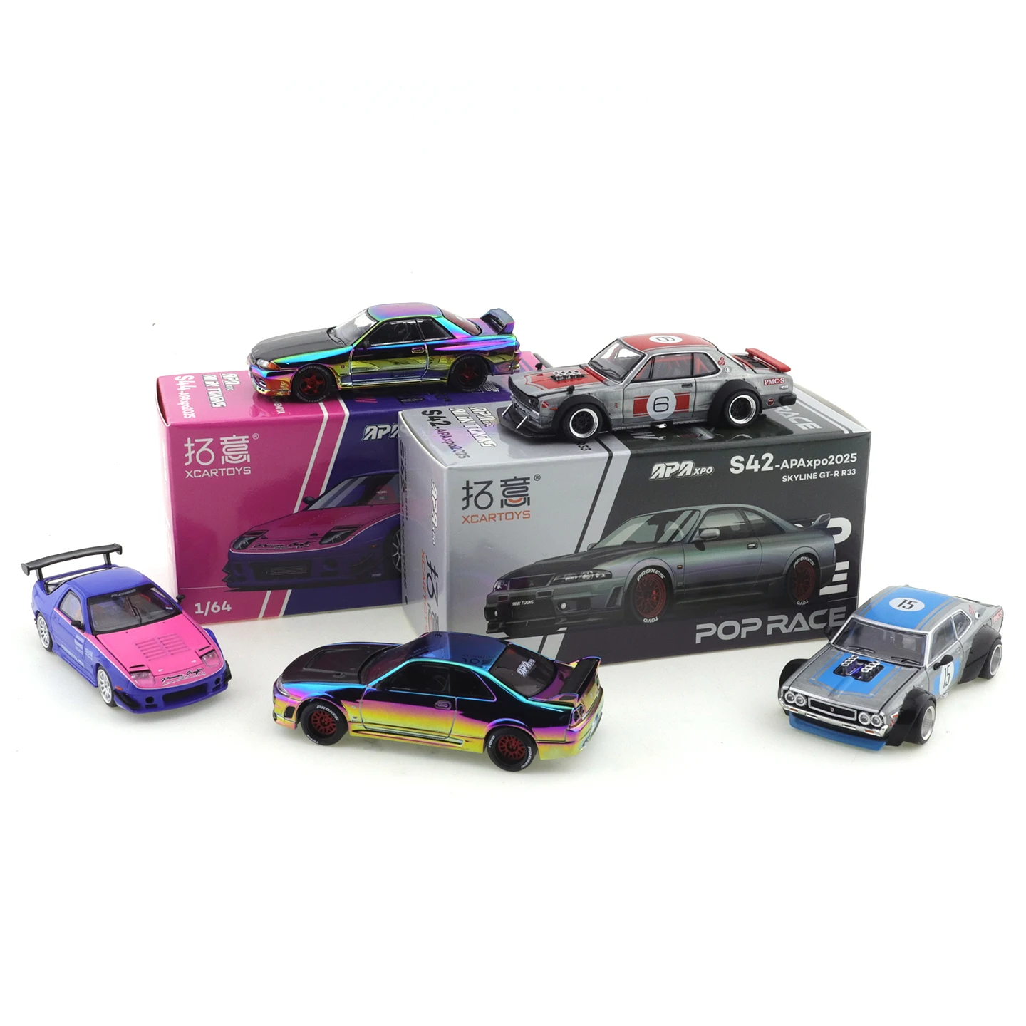 

Xcartoys 1/64 Kids Toys S42-APAxpo2025 SKYLINE GT-R R33 S49-APAxpo2025 LAUREL C130 Alloy Car Model Kids Gift Toys for Boys