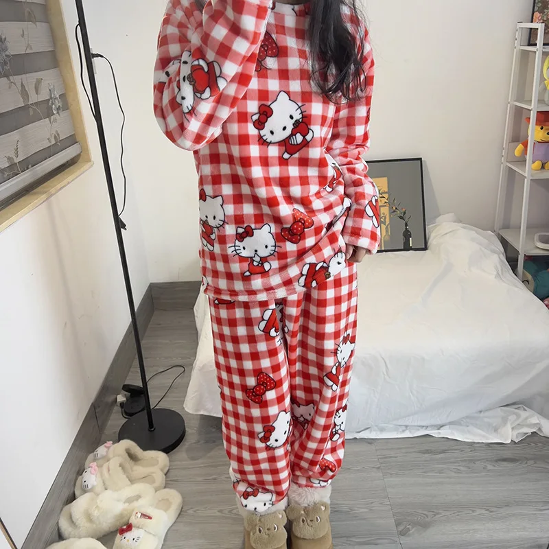 Sanrio Hello Kitty winter new pajamas women\'s thickened fleece coral fleece cartoon cute suit loungewear