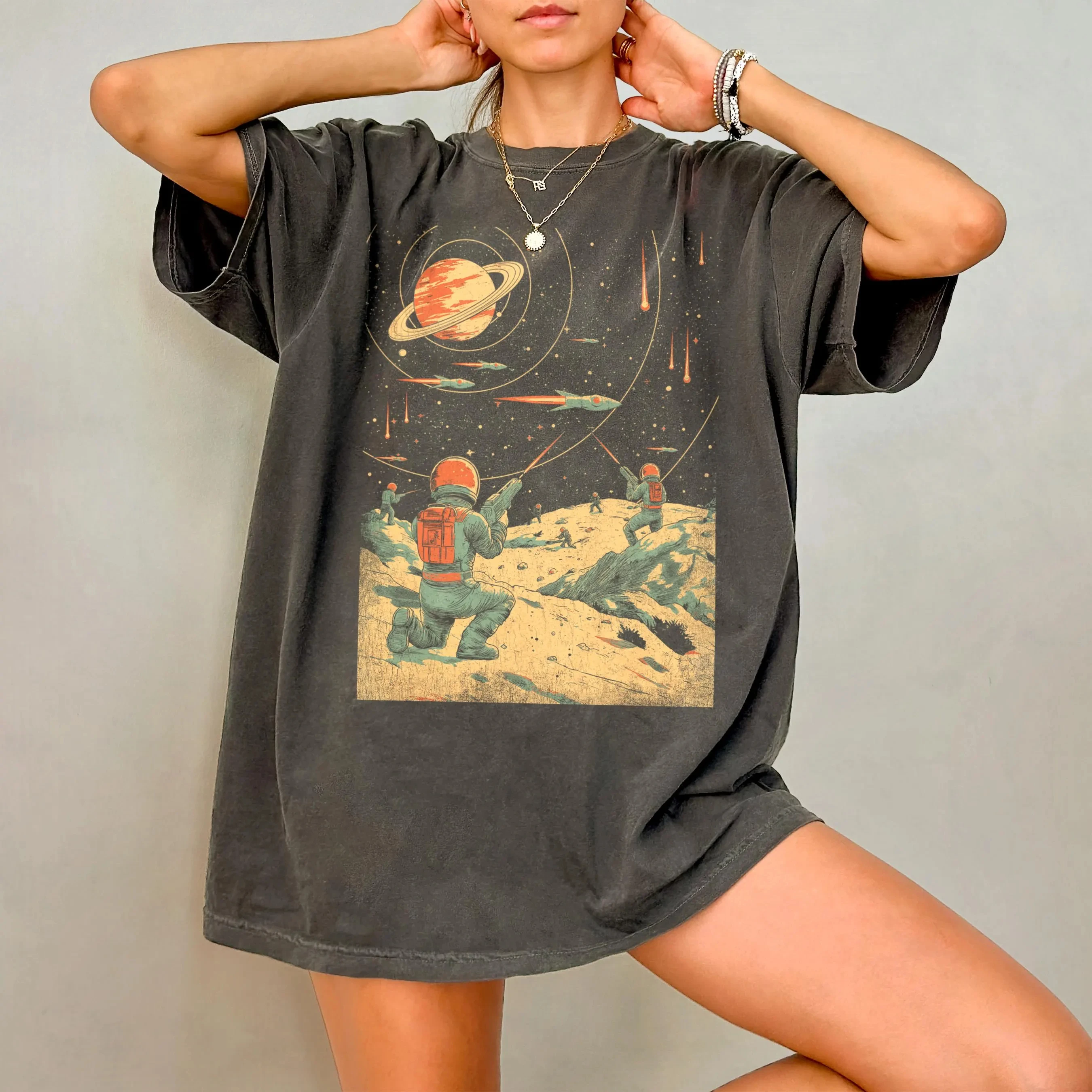 Retro Space Battle T-shirt Space T-shirt, Gift for Alien Enthusiasts, Astronomy Gift, 90s Science Fiction Pattern T-shirt