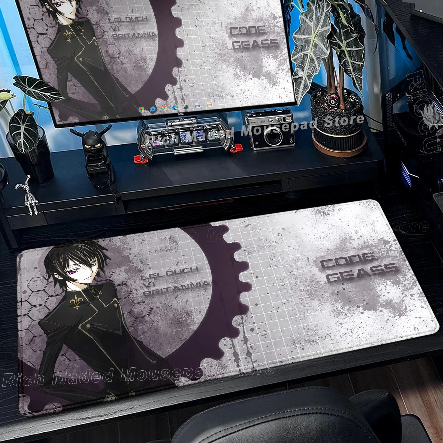 

Черный, белый, большой коврик для мыши в стиле аниме Code Geass, игровой коврик для мыши для ноутбука, аксессуары для ПК, коврик для клавиатуры, настольный коврик, защитный коврик для мыши, ковер