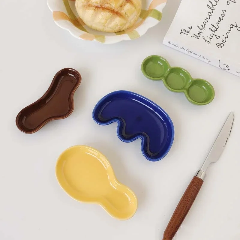 الملونة السيراميك طبق توابل وصلصة الوسابي النفط الخل موزع الحاويات اليابانية الكورية نمط غرفة الطعام اكسسوارات 1/4 قطعة مجموعة