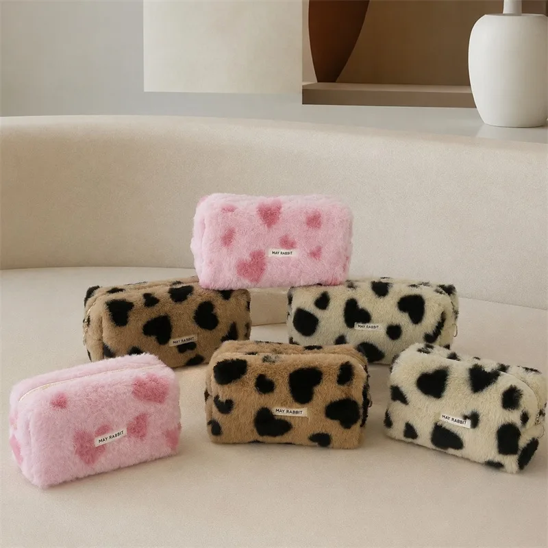 Ins Cute Cartoon Heart Plush Pencil Case Autumn Large Capacity Handheld Makeup Bag Kawaii Travel Storage Pouch for Girls Women