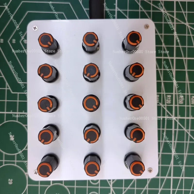 

15 Knob Knobs Customize CC Info Volume USB-C Interface Music Hosting Software MIDI controller