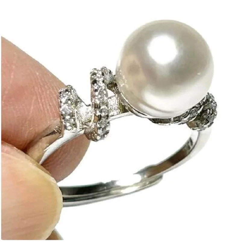 

Handmade 10-11mm Natural White Australian South Sea Round Pearl Ring