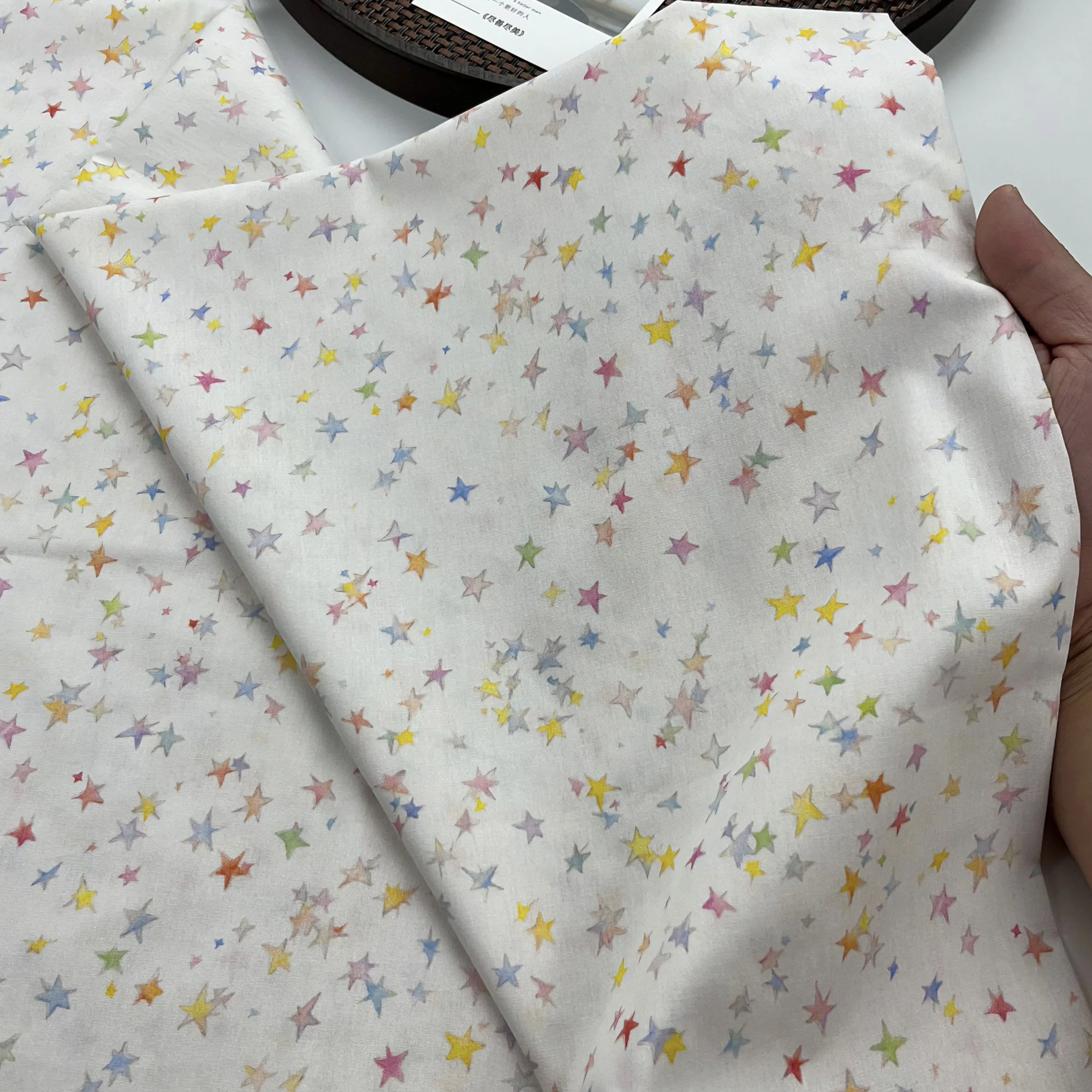 

Watercolor Multicolor Star Print Cotton Fabric 100% Pure Cotton Cloth for Sewing Quilting Patchwork Kids Clothing DIY Handmade M