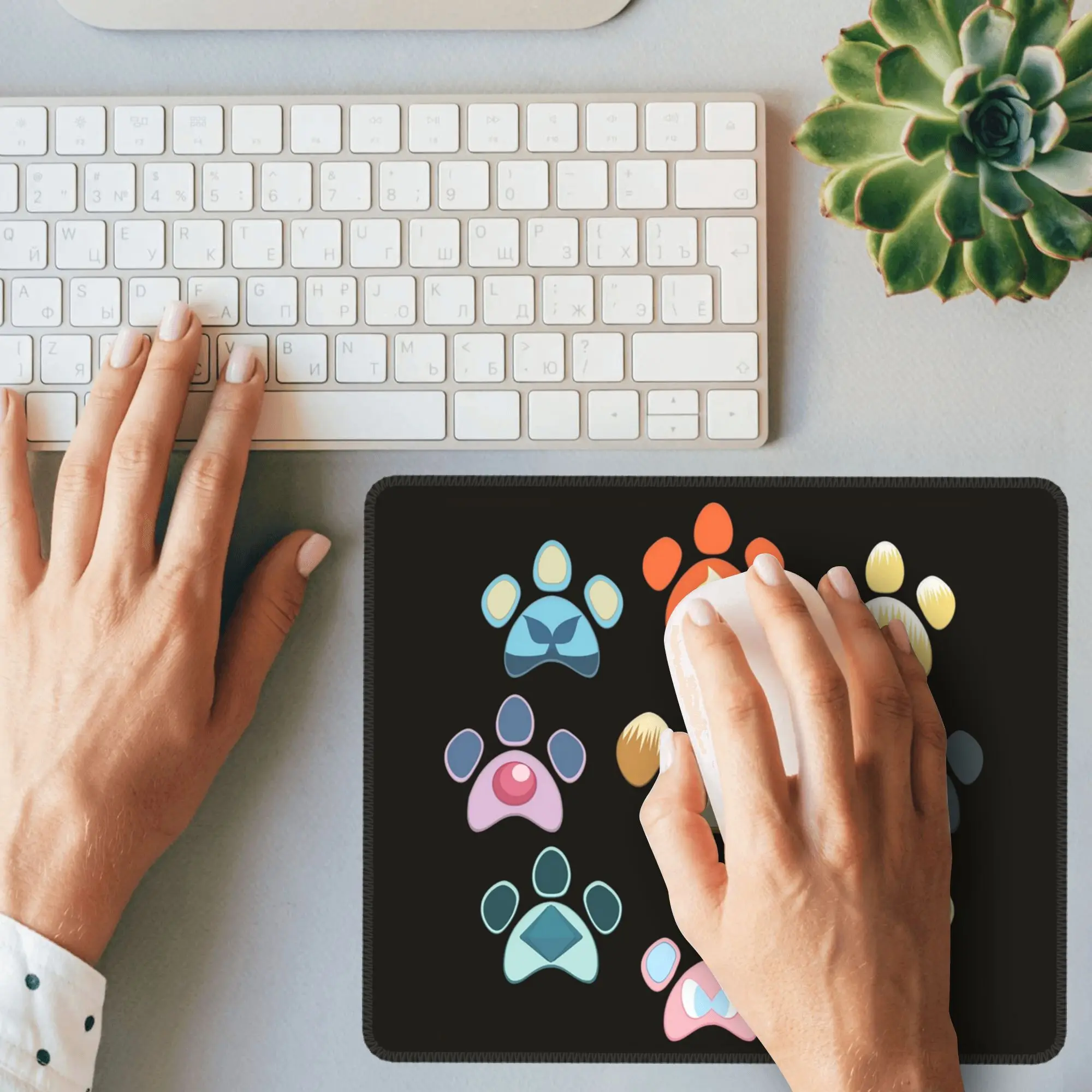 Eeveelution Pawprints マウスパッドコンピュータキーボードマウスマットゲーム PC ラップトップデスクマットオフィスアクセサリーテーブルマット