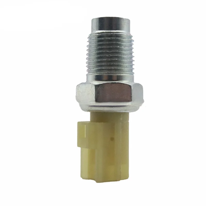 Original C2s52255 Engine Oil Pressure Sensor Switch Assembly For Jaguar S-type X-type Xf Base Sedan 4-door 3.0l 2001-2014