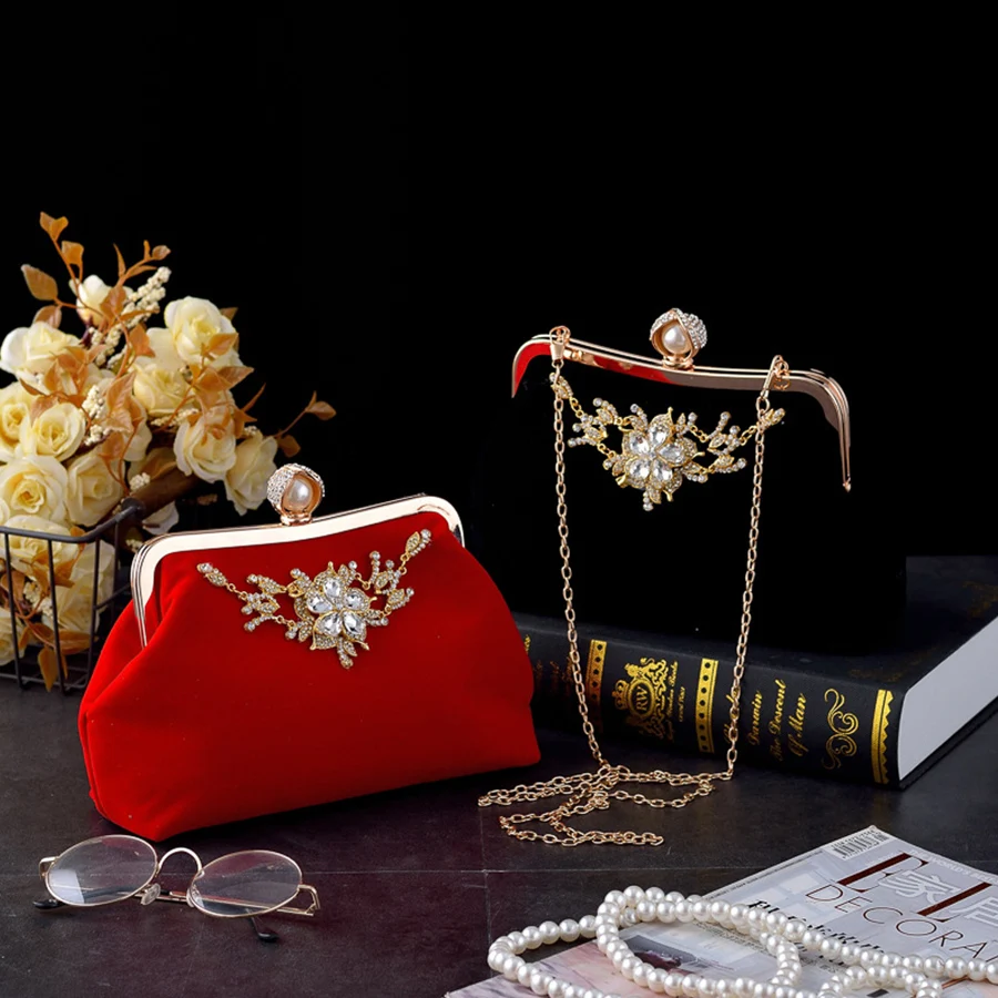 Women Fleece Fabric Diamond Pearl Evening Bags Vintage Crystal Velvet Evening Bag Flower Wedding Party Bride Clutch Velvet Purse