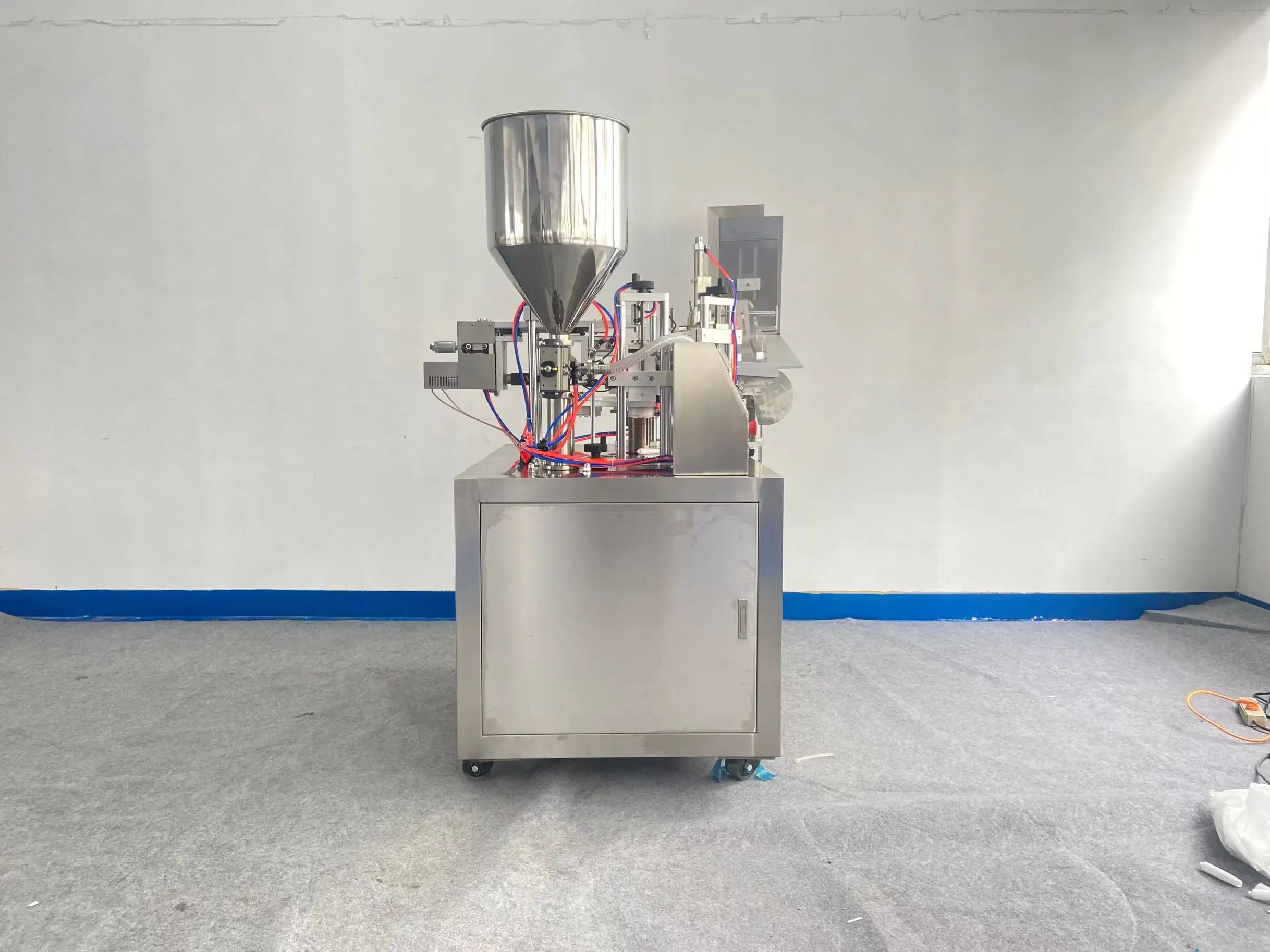 Sanying Semi Automatic Toothpaste Sealing Machine   Cream Paste Tube Sealer Plastic Tube Eye Cream Filling and Sealing