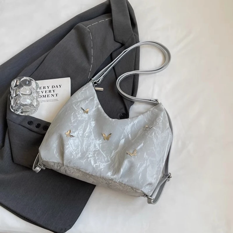 Large Capacity Spring and Summer Bag for Women New Fashionable Commuting Backpack Multi-purpose Single Shoulder Bucket Tote Bag