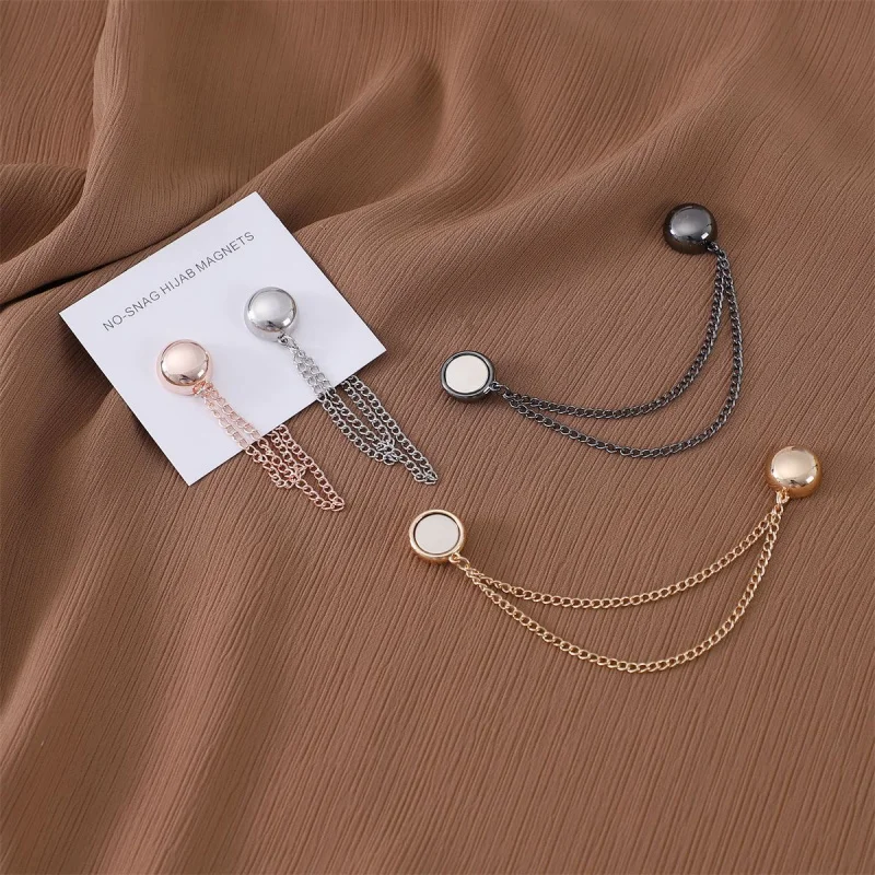 New round Alloy Magnetic Buckle Light Plate Chain Strong Magnetic Buckle Neck Clip Shawl Dual-Use Anti-Exposure Scarf Buckle