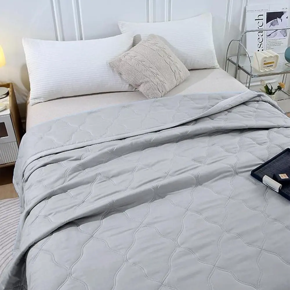 New Double Sided Cooling Blanket Cold Effect Breathable Conditioning Quilt Skin-Friendly Spring Summer Cooler Quilt