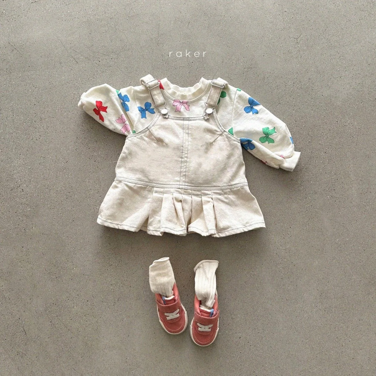 2024 Spring New Baby Girl Sleeveless Denim Dress Newborn Toddler Solid Strap Dress Infant Girl Sweet Princess Sling Dress 0-24M