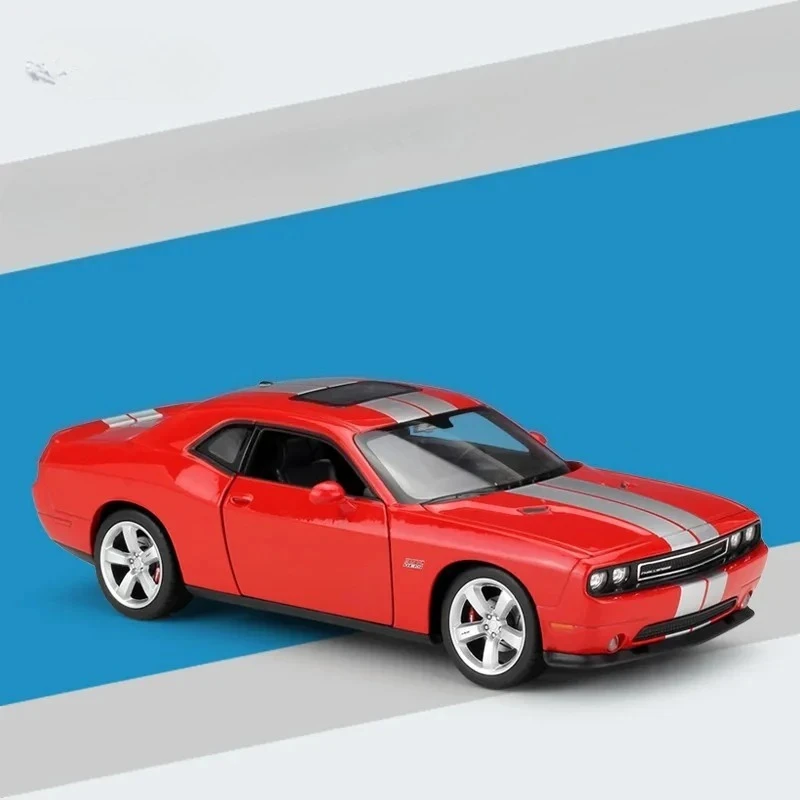 1:24 2012 Challenger SRT Sport Car Diecast High Simulator Metal Model Car Alloy Toys for Children Gift B195 Alloy Car