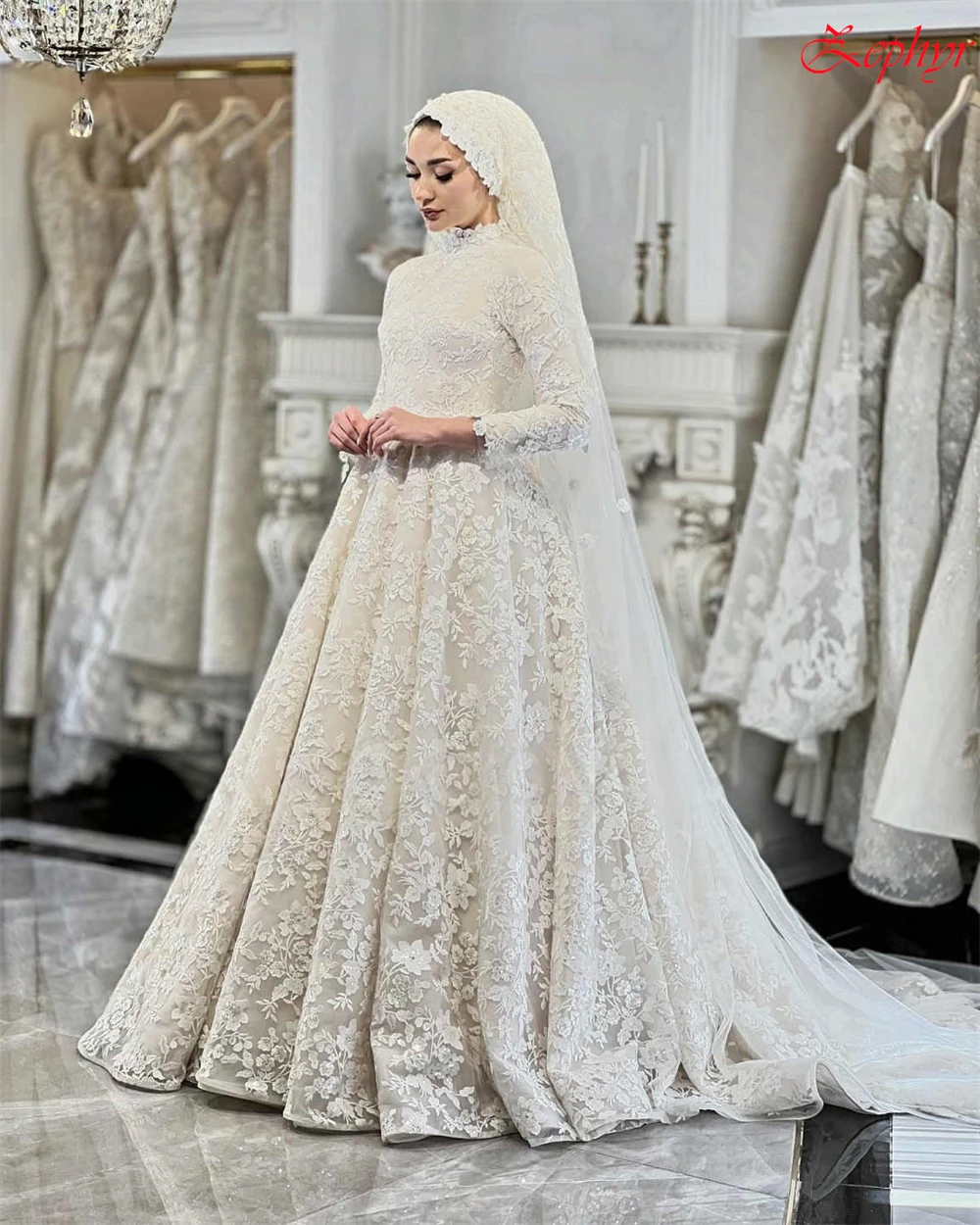 

Customized White Tulle Applique Wedding Party A-line High Collar Long Dresses Elegant Formal Luxury Temperament Wedding Dress