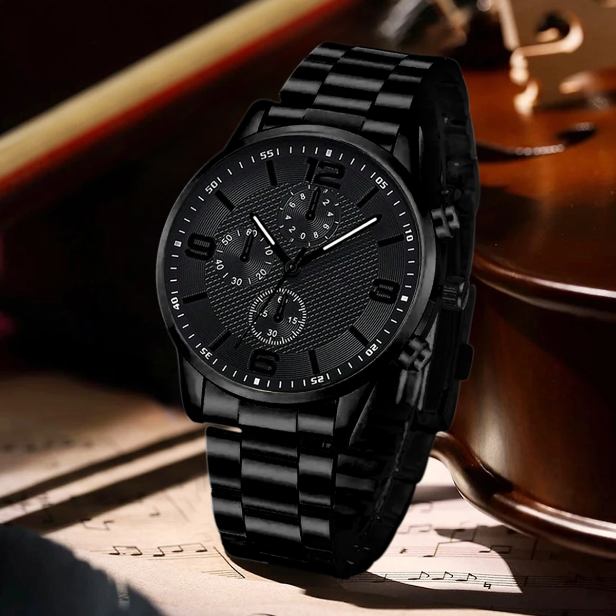 4PCS Black Men's Watch Set Trendy Business Fashion Quartz Watch Bracelet Necklace Ring Set Suitable for Daily Clothing Matching