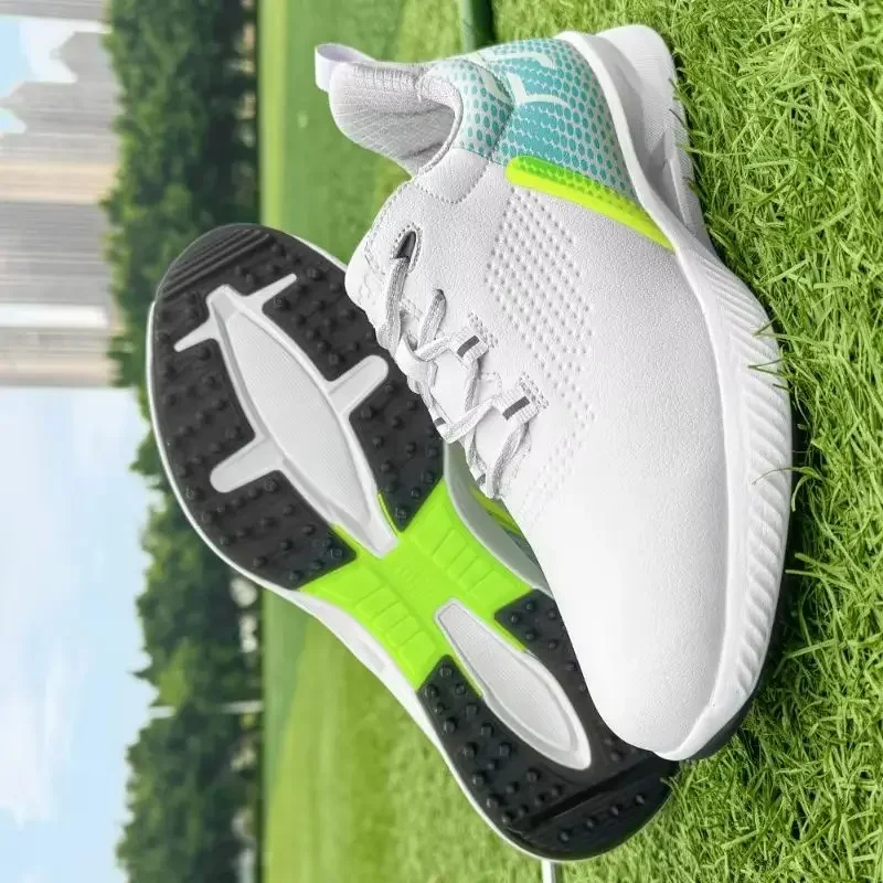 

New Classic Brand Golf Shoes Men Women Luxury Brand Sport Shoes For Unisex Anti Slip Golf Training Couples Designer Golf Sneaker