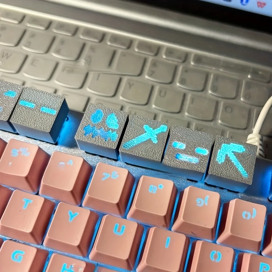 1 Set of 4 High-Quality 3D Printed Pixel Art Keycaps in Random Styles, with Two Options Available, the Perfect Gift for Gamers