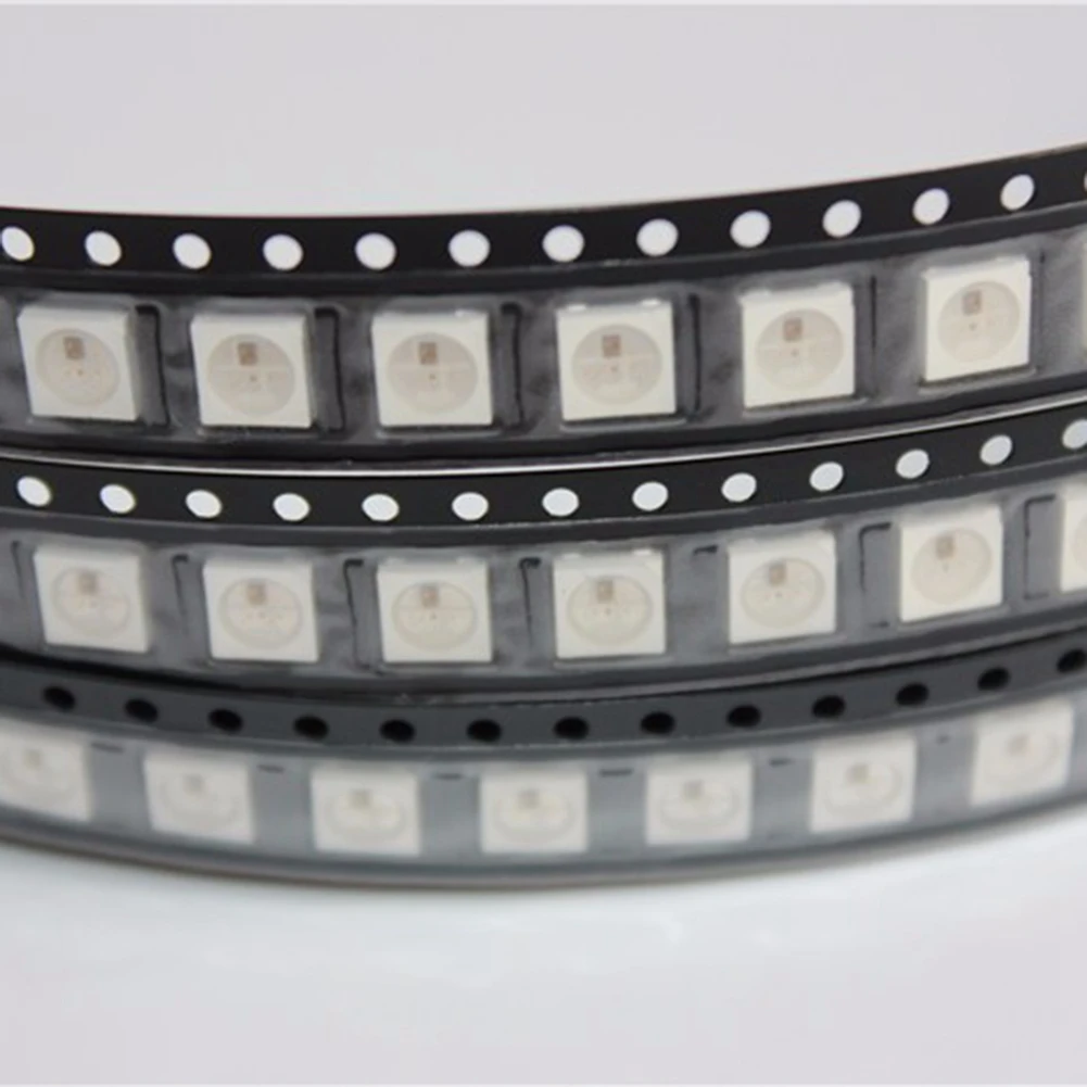 AFOURT-500Pcs WS2812B (4Pins) LED Chip 5050 RGB SMD White Version WS2812 Individually Addressable Digital Pixels DC5V