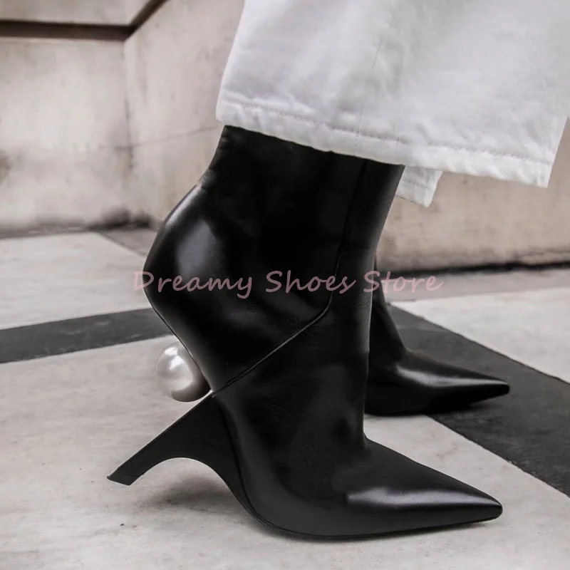 

Black Leather Pearl Decor Pointed Ankle Boots Women Side Zipper Strange Style Short Boots Fashion Luxury Party Catwalk Shoes New