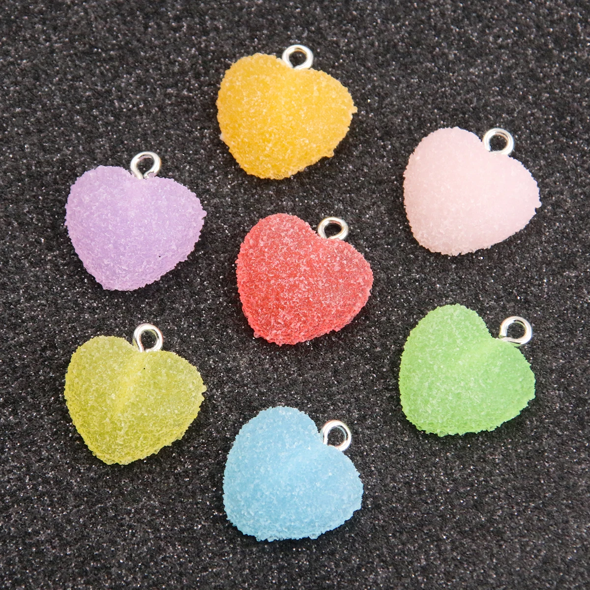 20Pcs 17*18mm 7 Color Colorful Heart Charms Resin Cabochons Necklace Keychain Pendant DIY Making Accessories