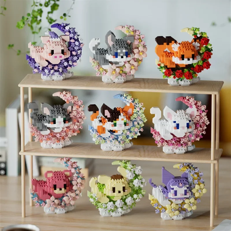 Flower Moon Sanrio Cinnamoroll Mini Building Blocks Losto Cat Dog Fox 3D Model Cartoon Animal Micro Brick Toys For Kids Gift