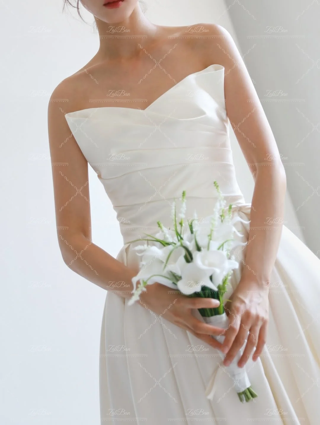ZanBan Elegant 2026 Style Garden Customized Ivory A-Line Satin Sleeveless Wedding Dresses Bow Corset Bride Growns Party Women