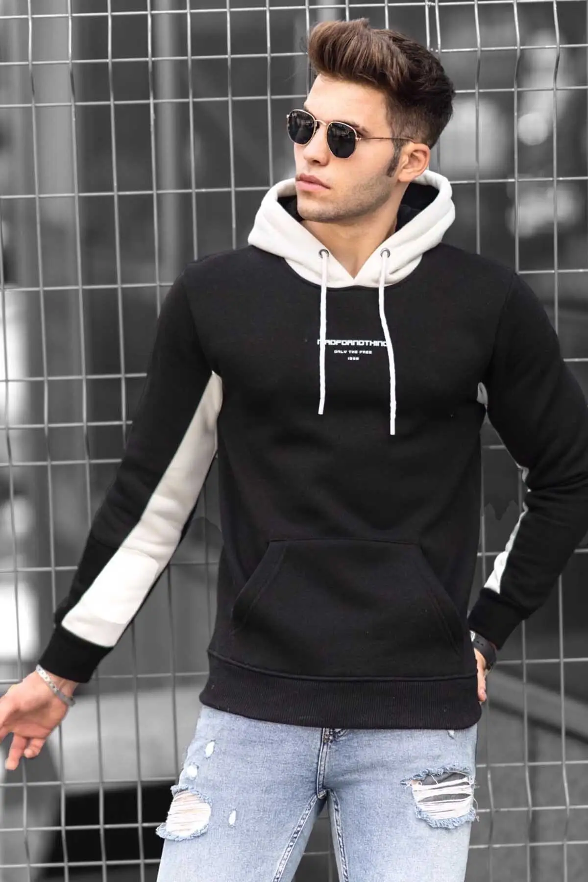 

Men's Black Sleeve Striped Cotton Hooded Sweatshirt Stylish Design Different Color Models Pullover 2021 Winter Season