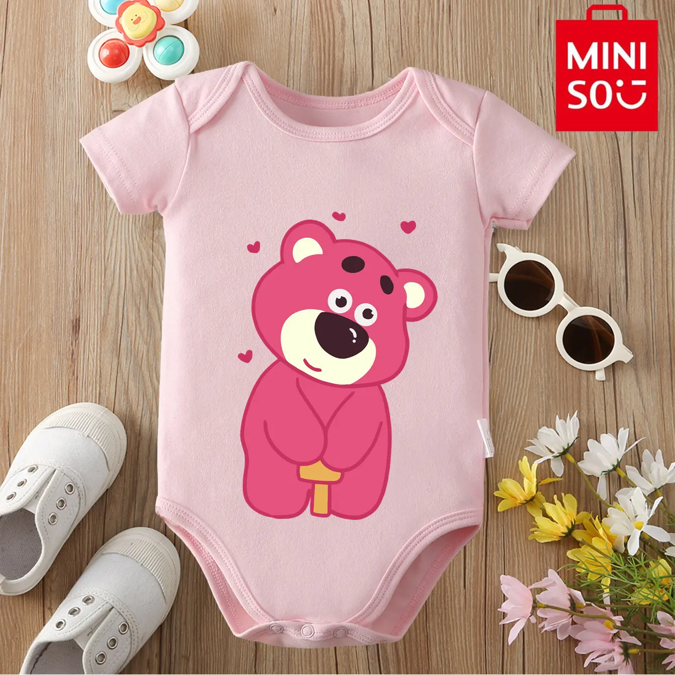 

MINISO 100% Cotton Bodysuit Lotso Bear Print Soft Baby Cloths Best Gift for Baby Onesie Jumpsuit for 0 To 12 Months Newborn