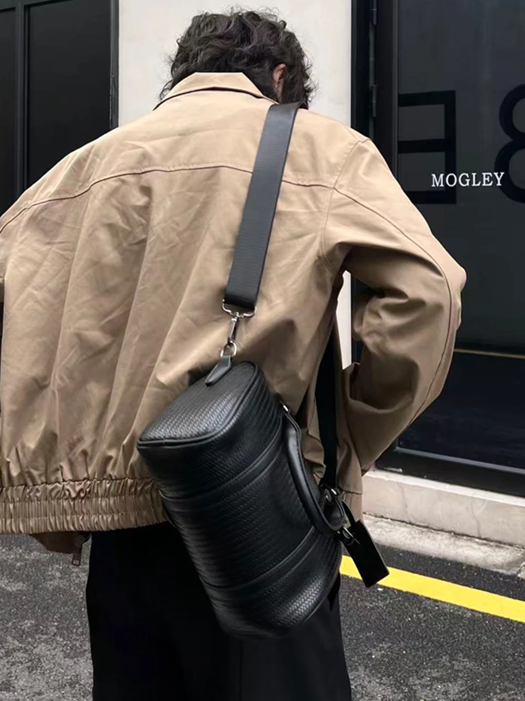 NIN High Street Trendy Single Shoulder Slung PU Boston Cylinder Bag Leather Men's Handheld Mobile Small Crossbody Bag