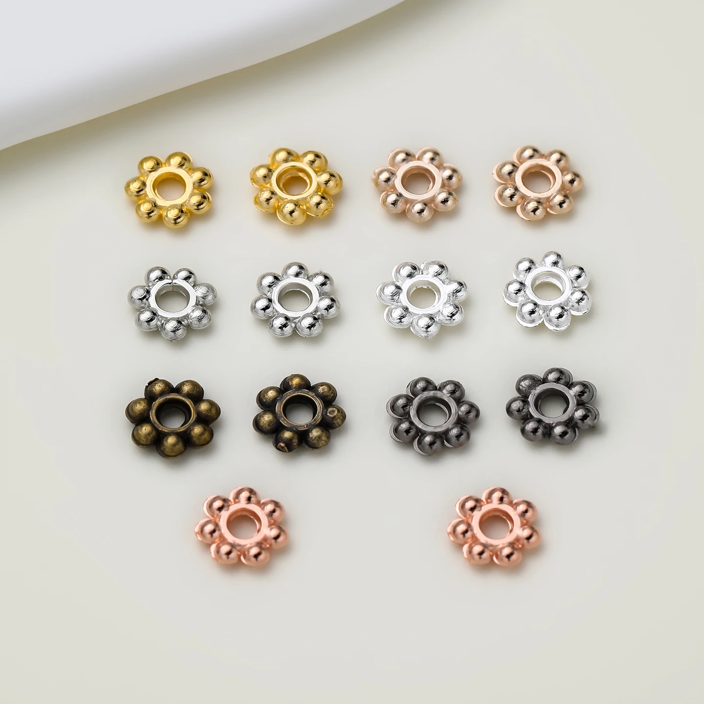 200 Stück 6mm Schneeflocken-Plastikperlen CCB DIY Armband Halskette Blumen-Abstandhalterperlen für Schmuckherstellung Zubehör Großhandel
