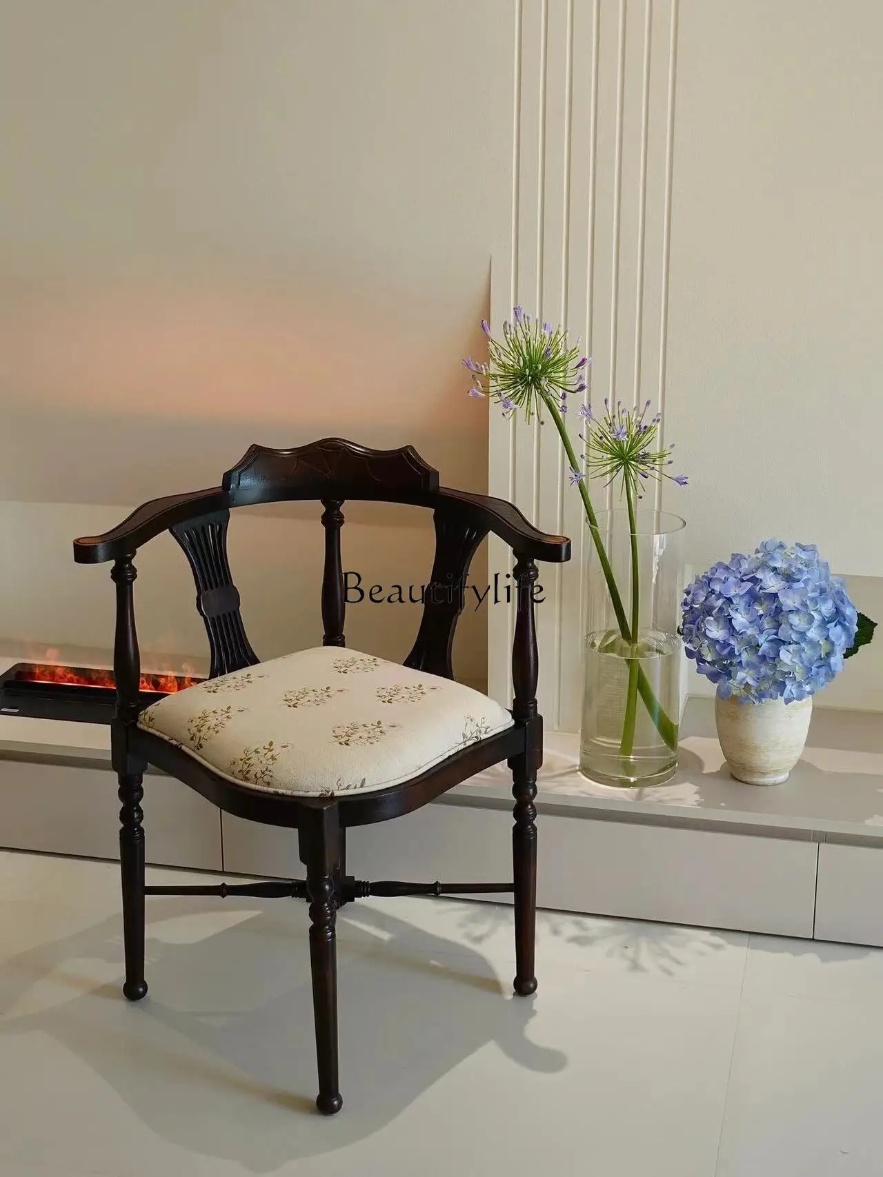 

Medieval retro solid wood triangular chair home bedroom study backrest cafe makeup chair