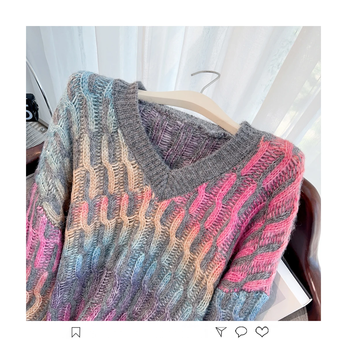 Pulôver de malha feminino cinza contrastante com decote em v 20000s y2k japonês all-match solto outono e inverno novo chique meados de comprimento topo